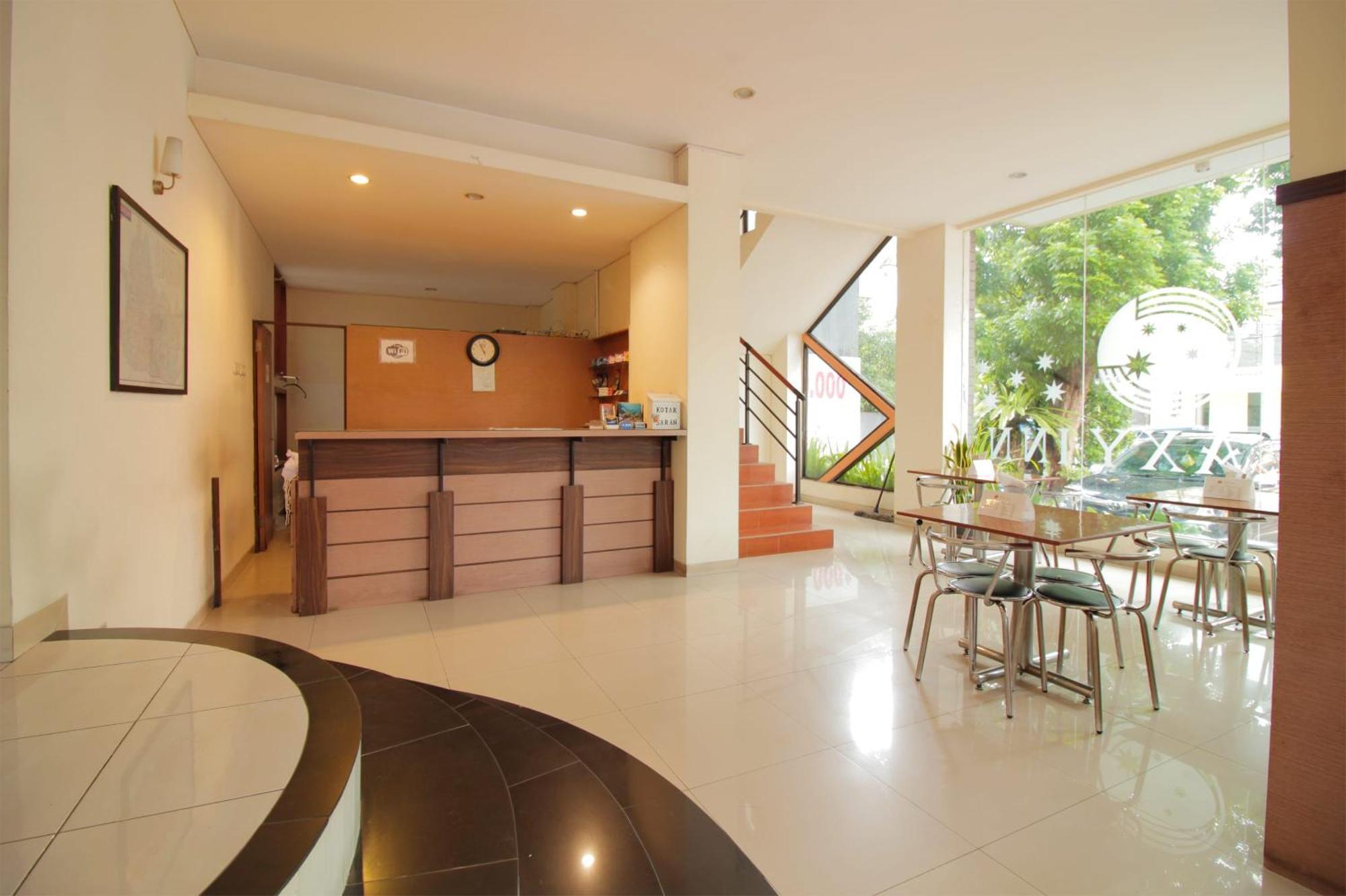 Capital O Galaxy Inn Bandung Exterior foto