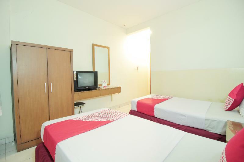 Capital O Galaxy Inn Bandung Exterior foto